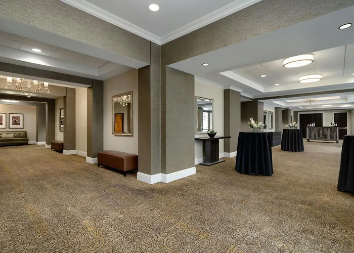 Courtyard By Marriott Charleston Historic District