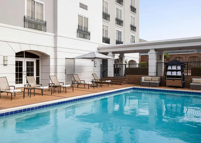 Courtyard By Marriott Charleston Historic District